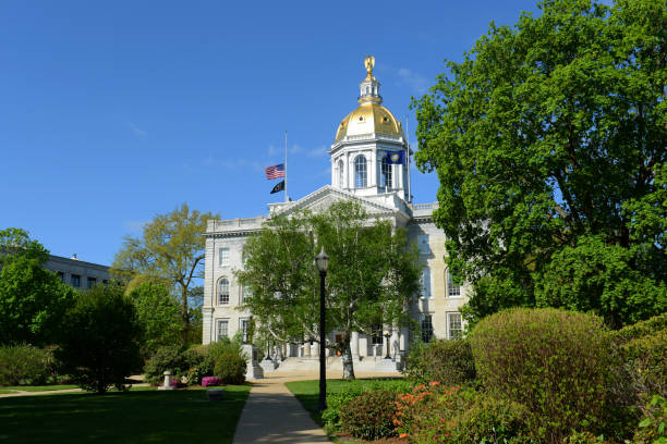 New Hampshire State House, NH, USA New Hampshire State House, Concord, New Hampshire, USA. New Hampshire State House is the nation's oldest state house, built in 1816 - 1819. concord new hampshire stock pictures, royalty-free photos & images