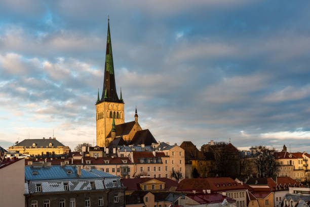 istock Dawn illuminating Tallinn old town 896402504