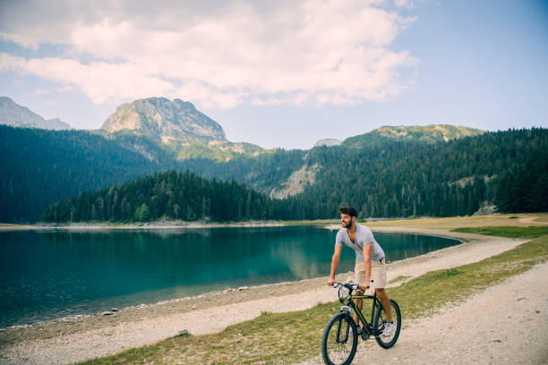 istock Enjoying bike ride. 896422646