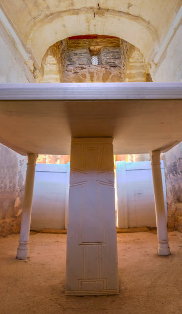 Marble altar on Central chapel of Visigothic Basilica of Santa Lucia del Trampal, Alcuescar, Spain Alcuescar, Spain - September 17, 2017: Marble altar on Central chapel of Visigothic Basilica of Santa Lucia del Trampal, Alcuescar, Spain mozarabic stock pictures, royalty-free photos & images