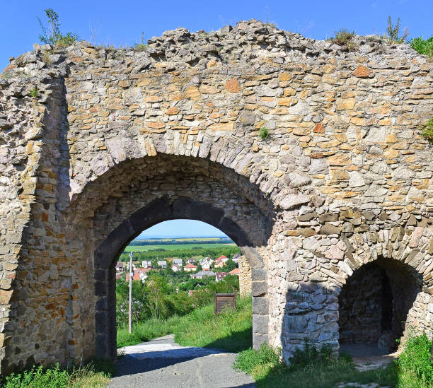 istock Wall of an old ruin in Hungary 896667762