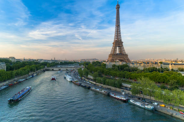istock Aerial view of Paris with Eiffel tower during sunset 896687980