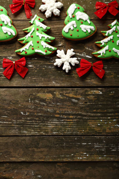 istock Rustic Wooden christmas background, flat lay 896746102
