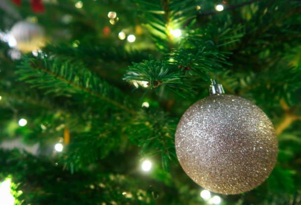 istock big toy ball on a Christmas tree 896927110