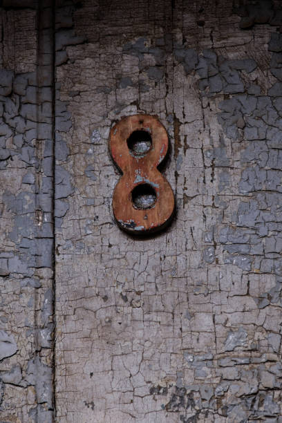 istock Vintage timber plate with number 8 897026684