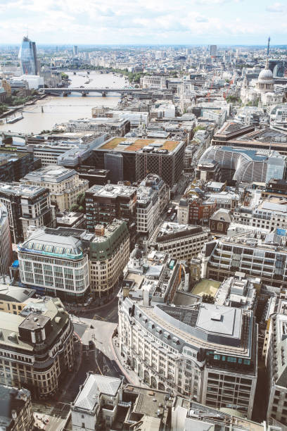 istock Panoramic image of London under the cloudy sky 897048122