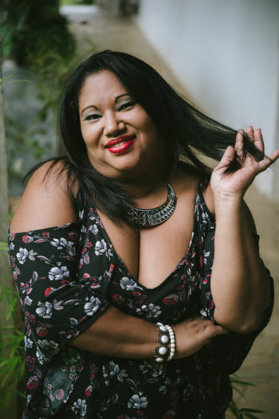 istock Body positive latin woman 897070156