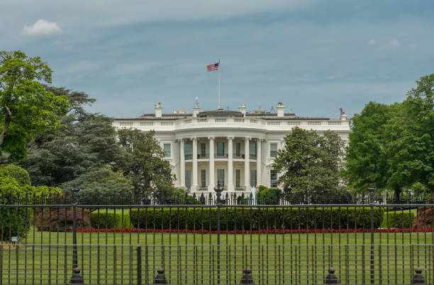 istock White House South Lawn Washington, DC 897071016