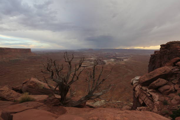istock Grand canyon and coudy sky 897186222