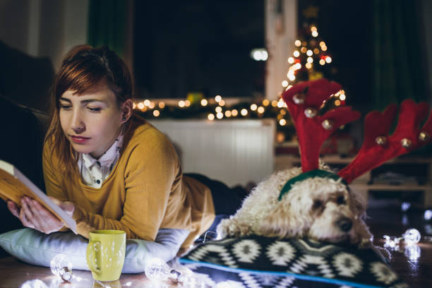 istock Christmas holidays at home 897191616