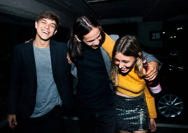 istock People enjoying a party 897262650