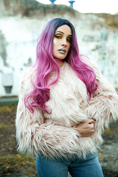 istock Young stylish woman wearing fur 897515734
