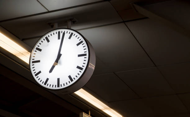 istock Wall Clock Used to tell time On BTS Station 897638854