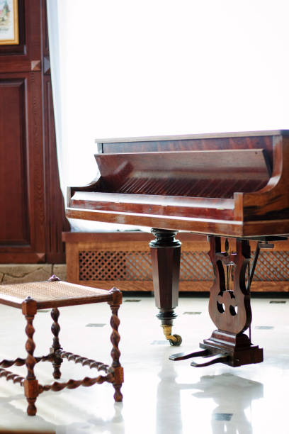istock Classic grand piano. Royal piano in hall interior. 897642314
