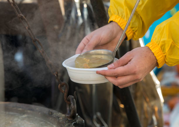 istock Warm food for the poor and homeless 897668320