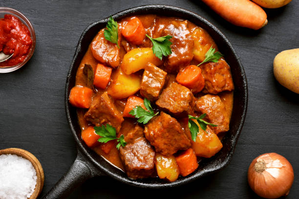 istock Stewed beef with potatoes and carrots 897694736