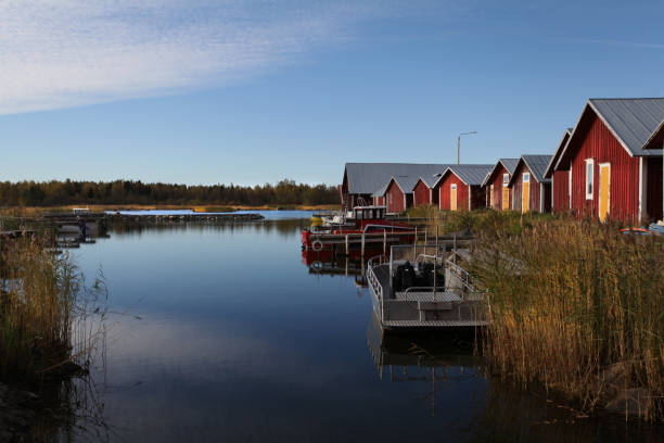 Red houses by the lake