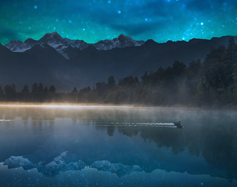 istock Mount Cook and Lake Matheson New Zealand with milky way 897826884