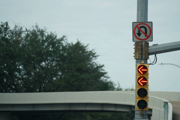 istock Traffic Signals in the City 897862810