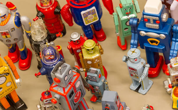 istock Vintage toys - Collection of different robots 897980092