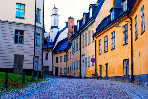 istock Old street in Stockholm 898116990