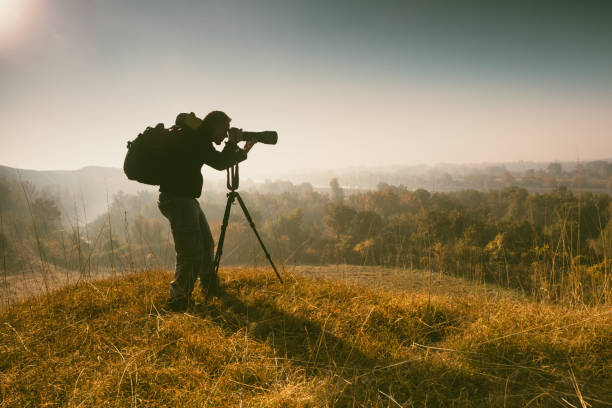 istock Nature photographer 898165066