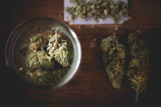 istock Marijuana. Cannabis joint being prepared. Medical or recreative 898220210