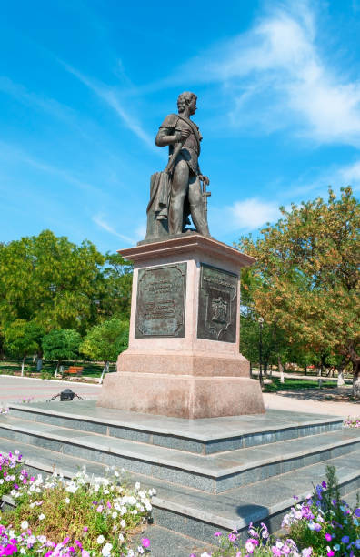 istock Monument to Prince Grigory Potemkin on the boulevard 898262052