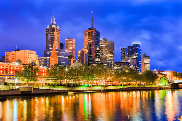 istock Me CBD Bank Yarra Dark 898267568