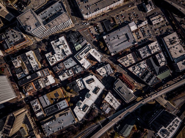 istock Aerial view of Richmond, VA 898268972