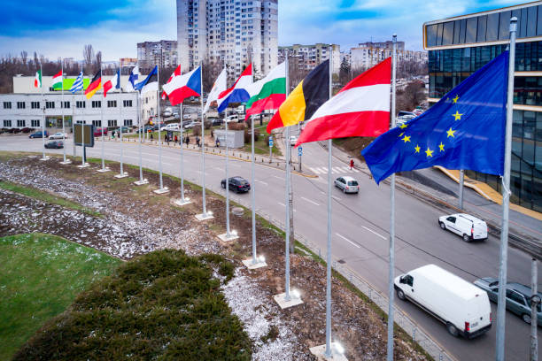 drone tiro vista aérea ondeando banderas de la unión europea en sofía, bulgaria - european culture europe national flag flag fotografías e imágenes de stock