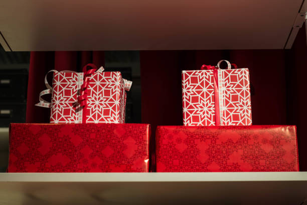 istock Gift box wrapped in color paper with ribbon bow 898304046