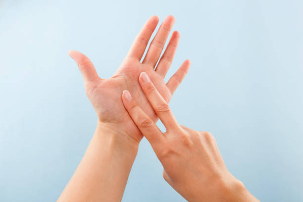 istock BSL Fingerspelling alphabet. 898317922