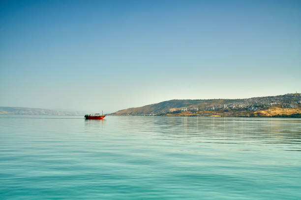 израиль впечатления галилейского моря - lake tiberius стоковые фото и изображения