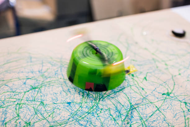 istock STEM Education activity with motors, feltpen, led and batteries. 898348306