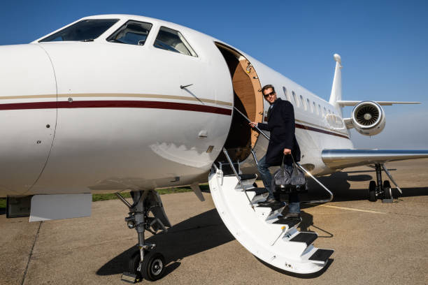istock Man at the airport 898349298