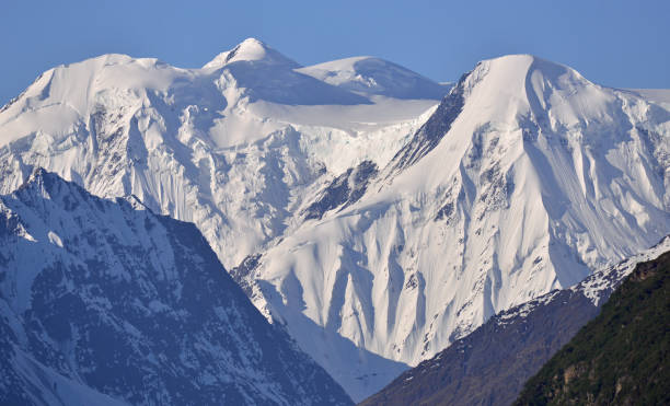 istock Chugach Mountains, Alaska, USA 898369946