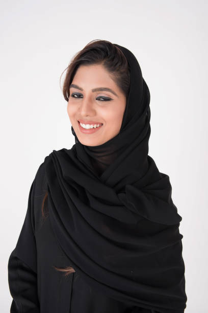 istock beautiful arab girl 898389212