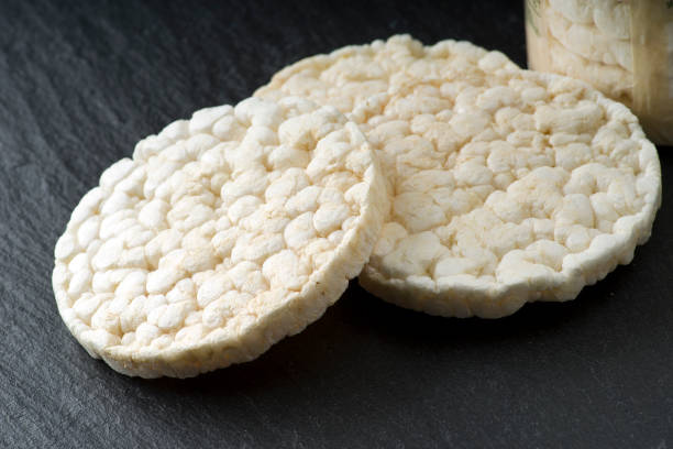 istock Pile of rice crackers 898397050
