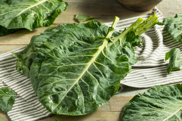 istock Raw Green Organic Collard Greens 898400894