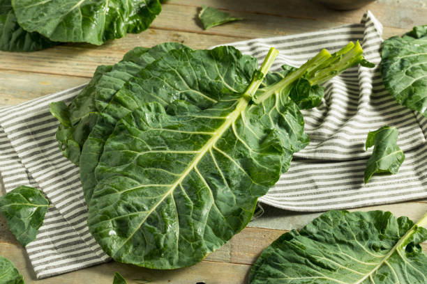 istock Raw Green Organic Collard Greens 898402394