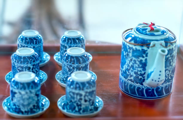 istock Set of teapots and the old tea cup on the table 898442936