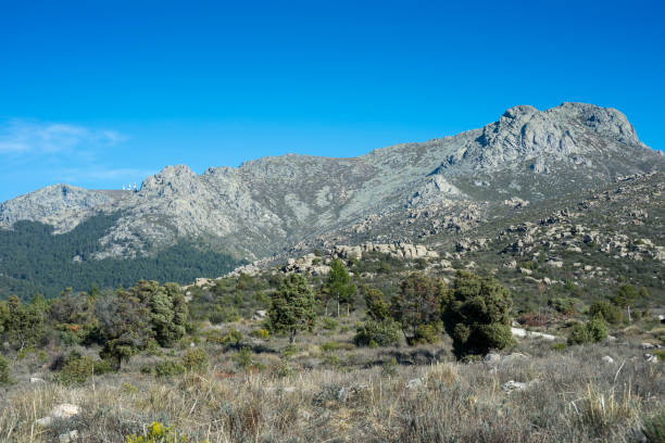 istock Views of Guadarrama Mountains 898452426