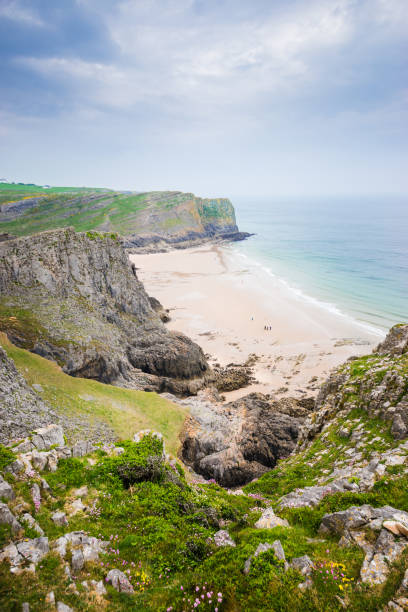 istock Rocky Sea Shore In Rhossili, Wales Coast Path 898496554
