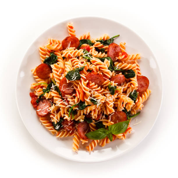 푸실리, 페스토 소스와 돼지고기 - pasta directly above fusilli food 뉴스 사진 이미지