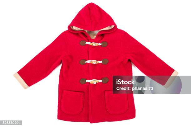 Chaqueta De Los Niños Rojo Aislada Sobre Fondo Blanco Chaqueta De Navidad Aislado Foto de stock y más banco de imágenes de Abrigo