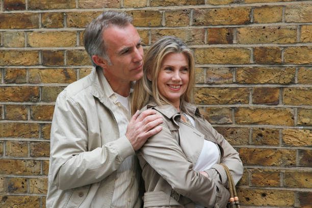 istock couple in love 898530226