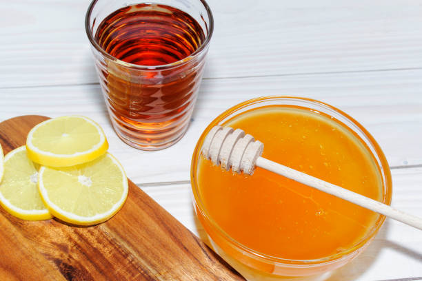 istock Honey, garlic, lemon - natural medicine 898581610