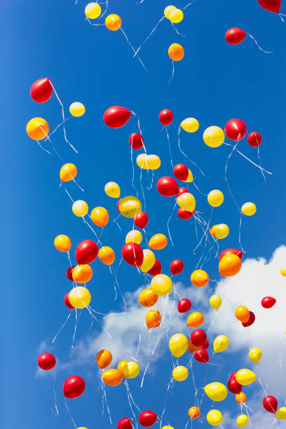 istock Flying balloons in the sky 898593484