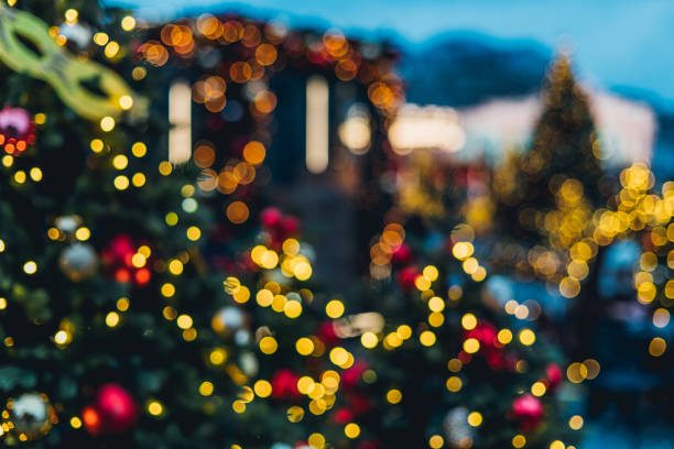istock Christmas time in Moscow 898598498
